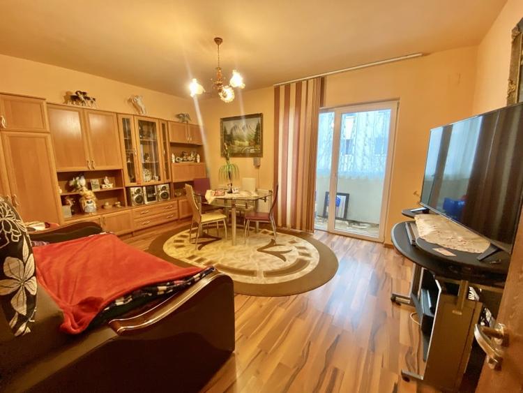 Apartament cu 2 camere decomandat, mobilat în Florești — fotografia 2