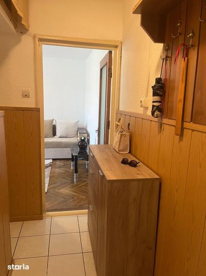 Apartament cu 2 camere în Micro 6