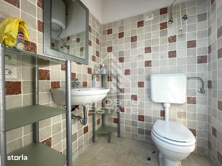 Casă cu 4 camere în Bodrogu Nou