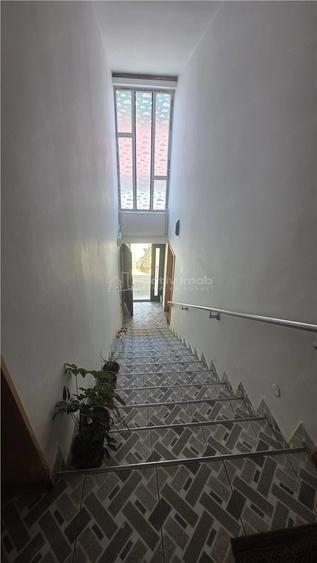 Casă cu Teren 568 Mp în Valea Rosie