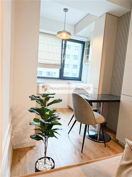 Apartament cu 2 camere semidecomandat, mobilat în Pipera