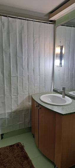 Apartament cu 2 camere decomandat în Craiovița Nouă