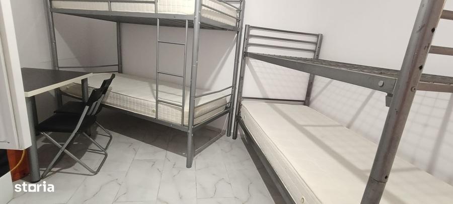 Casă cu 3 camere în Tei
