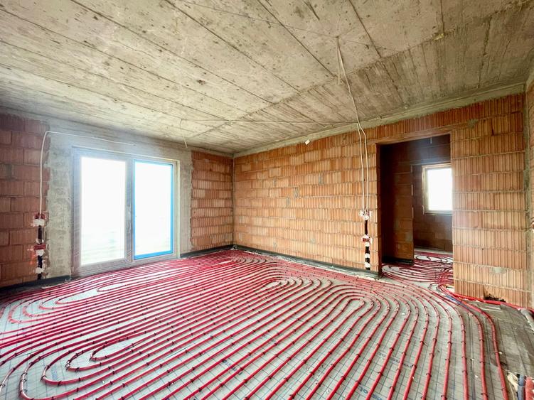 Apartament cu 2 camere decomandat în Moșnița Nouă
