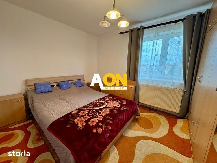 Apartament cu 3 camere decomandat, mobilat în Cetate