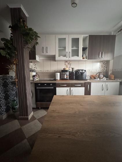 Apartament cu 2 camere semidecomandat în Micro 16