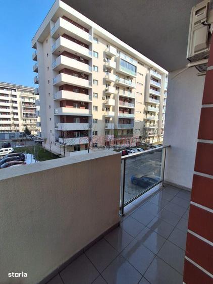 Apartament cu 3 camere în Metalurgiei