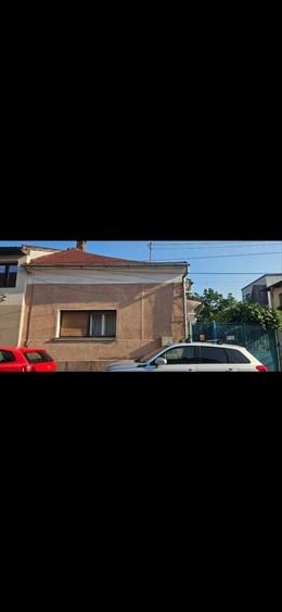 Casă cu 3 camere în Gruia