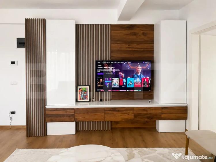 Apartament cu 2 camere semidecomandat în Central
