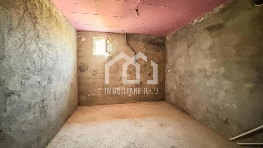 Casă cu 3 camere cu Teren 520 Mp în Jucu