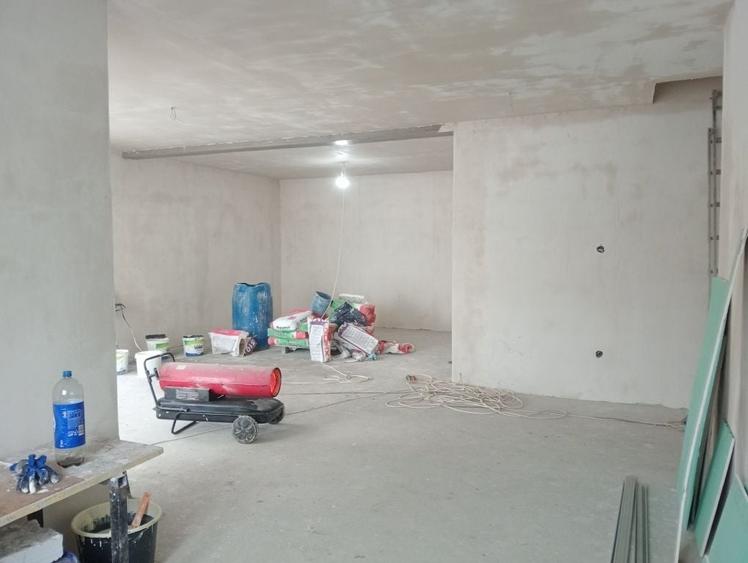 Casă cu 3 camere în Central