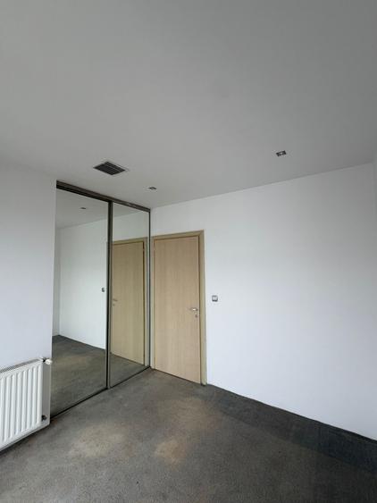 Casă individuală cu 4 camere cu Canalizare în Tunari