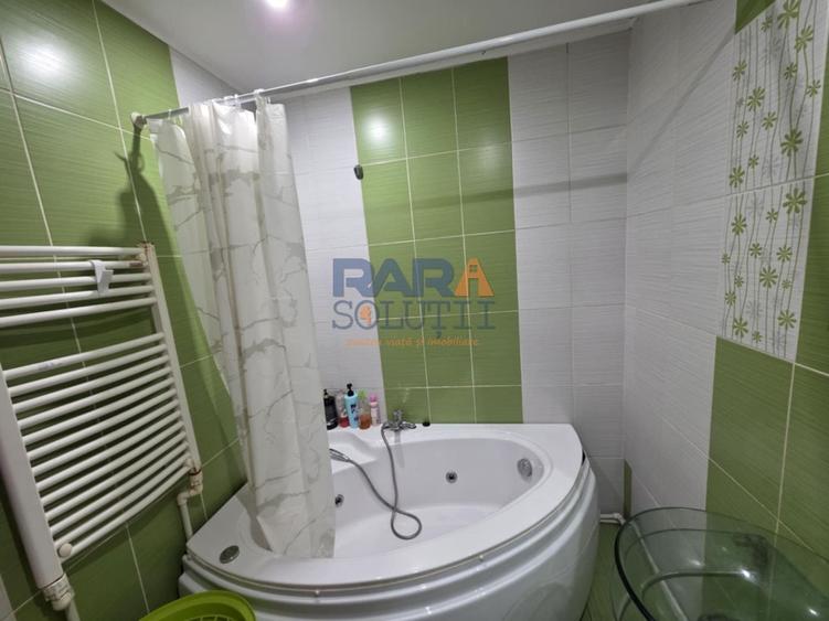 Apartament cu 2 camere decomandat, mobilat în Central