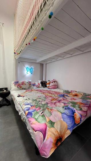 Apartament cu 3 camere decomandat în Florești