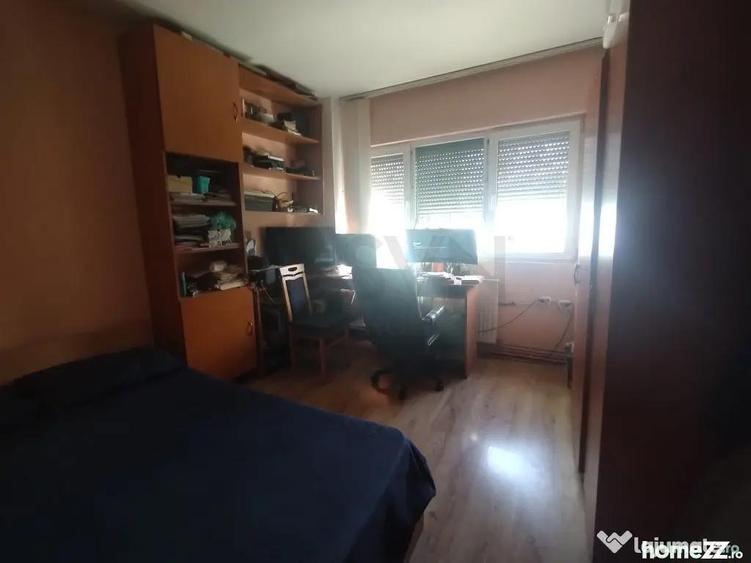 Apartament cu 3 camere decomandat în Titulescu