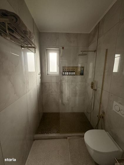Casă cu 4 camere în Oncea