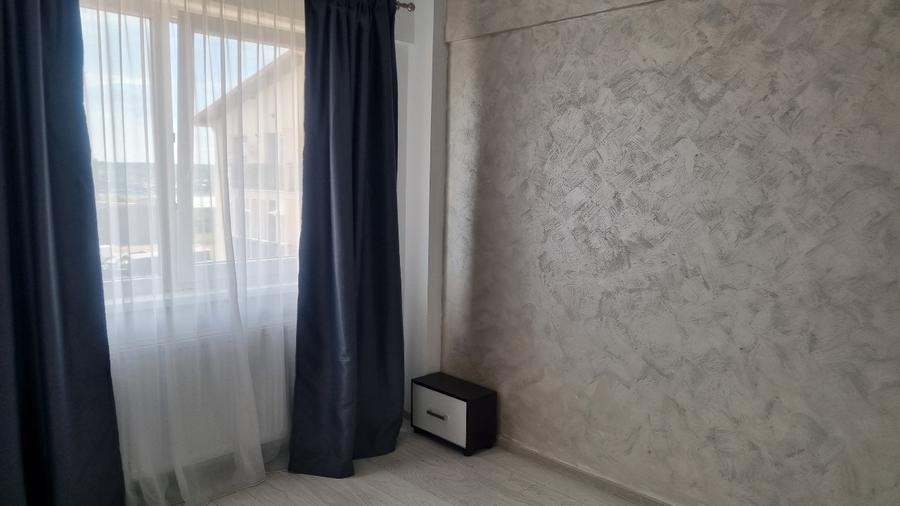 Vand apartament cu 2 camere - 3