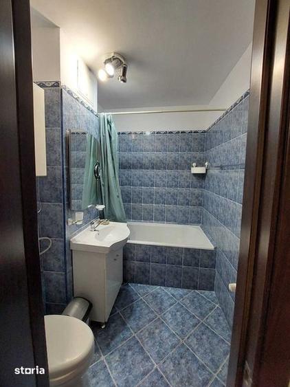 Apartament cu 3 camere decomandat, mobilat în Berceni