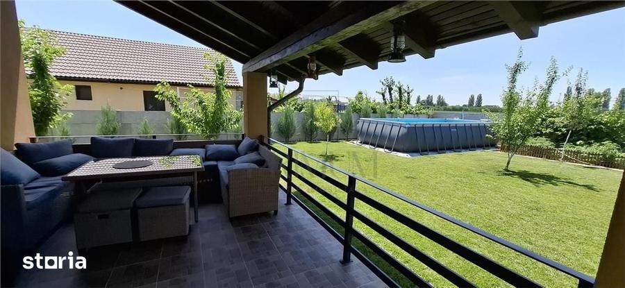 Casă cu 4 camere cu Teren 671 Mp în Central