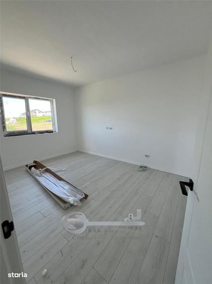 Apartament cu 2 camere decomandat în Bârnova