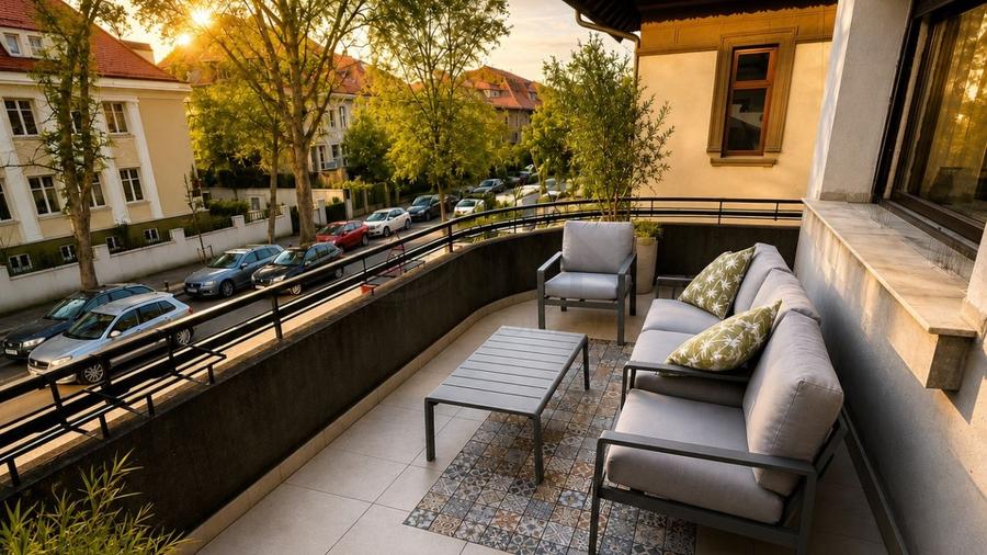 Apartament cu 4 camere decomandat, mobilat în Dorobanți