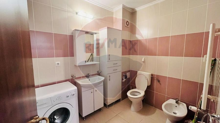Apartament cu 3 camere de închiriat în zona Nufarul - 6