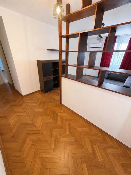 Apartament cu 3 camere decomandat în Vest