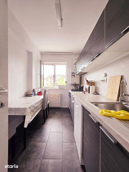 Apartament cu 2 camere decomandat în Dobroești