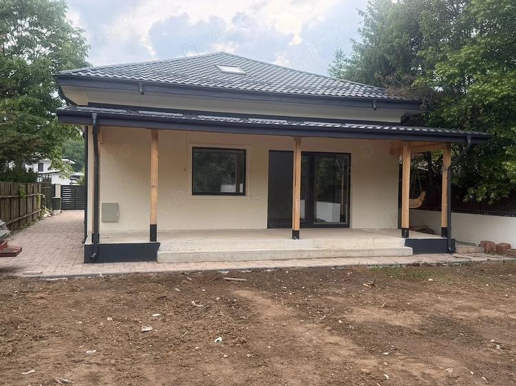 Casă cu Teren 865 Mp în Snagov