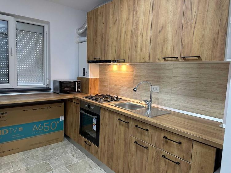 Apartament cu 2 camere decomandat în Berceni