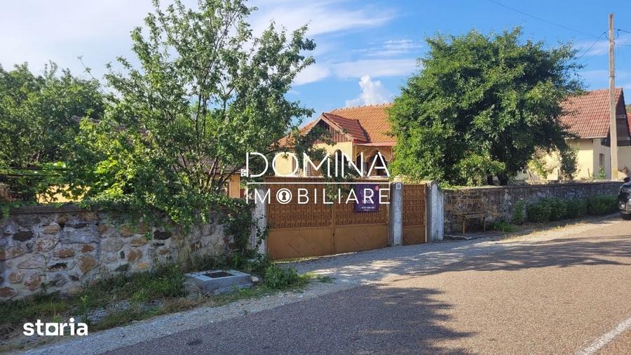 Casă cu 3 camere cu Teren 7962 Mp în Runcu