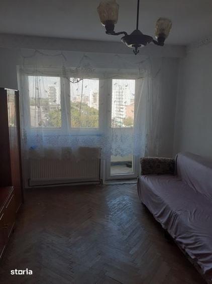 Apartament cu 2 camere în Micro 14