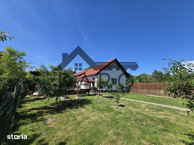 Casa in Livezeni , 140 mp utili , in centrul localitatii . - 5
