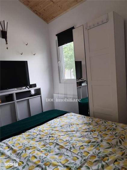Casă cu 3 camere cu Teren 1468 Mp în Bâra