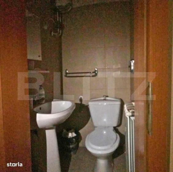Spațiu comercial, de 160 mp, în Micro 3