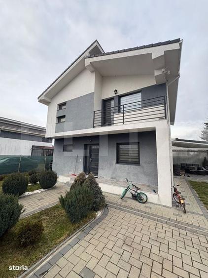Casă cu 4 camere cu Teren 500 Mp în Central