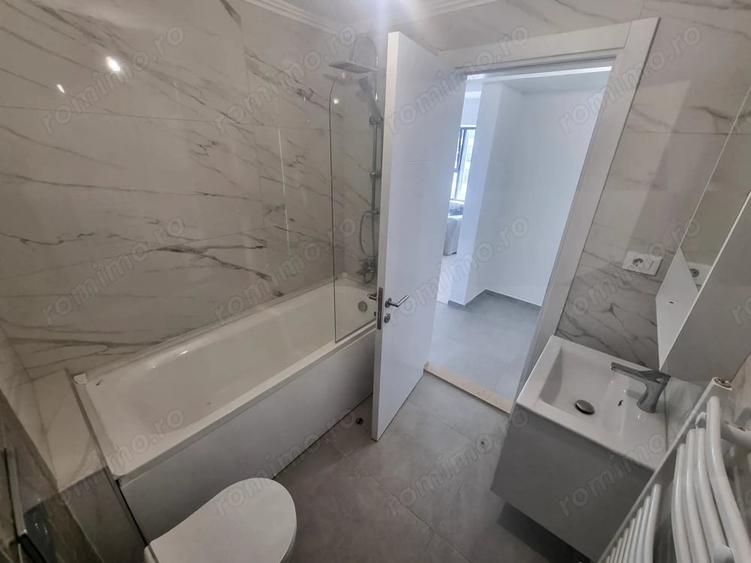 Apartament cu 3 camere decomandat în Energia