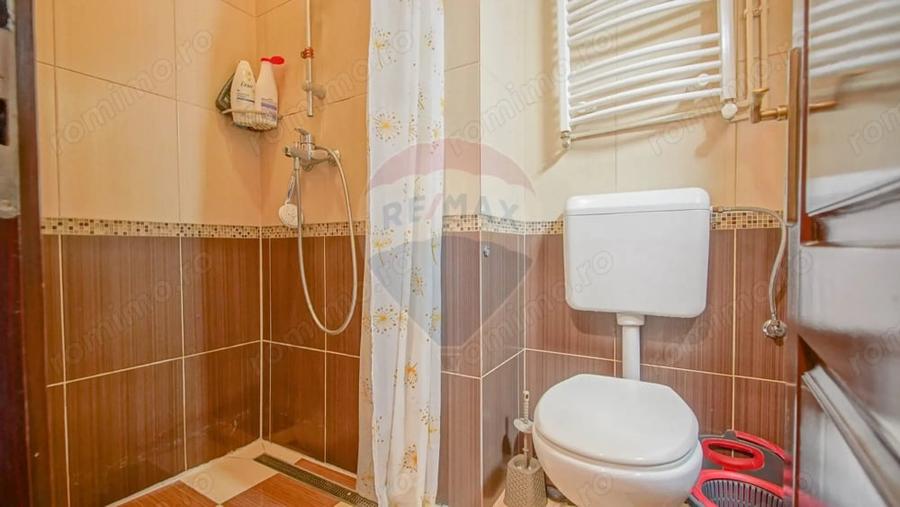 Apartament cu 3 camere decomandat în Centrul Istoric