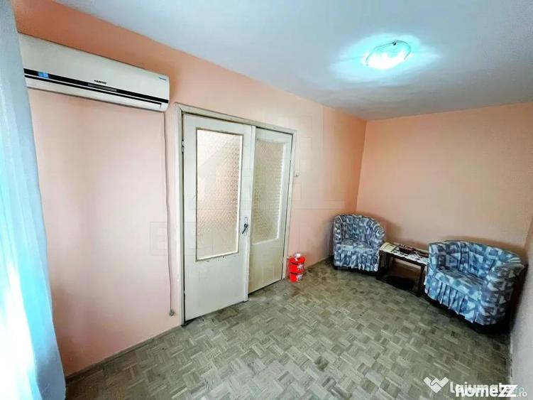 Apartament cu 2 camere semidecomandat în Valea Rosie