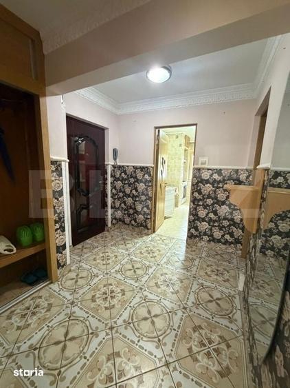 Apartament cu 3 camere decomandat în Obcini