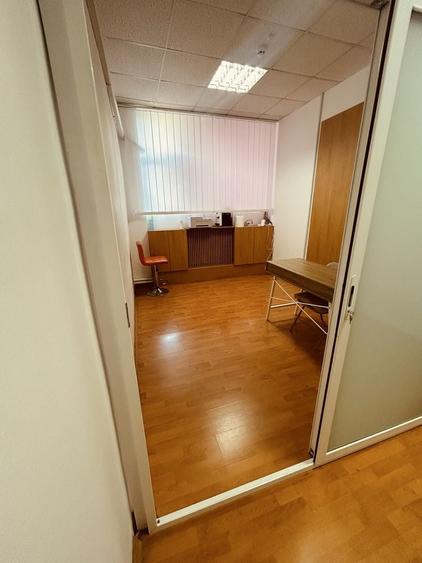 Spațiu comercial, de 8 mp, în Central