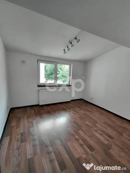 Casă cu 4 camere cu Teren 150 Mp în Bartolomeu