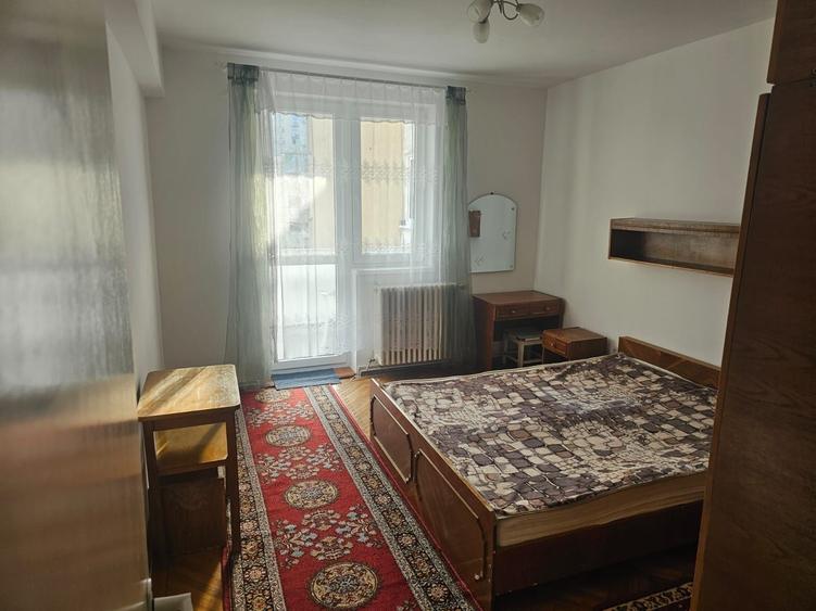 Apartament cu 2 camere decomandat în Hărman