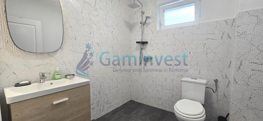 Casă individuală cu 6 camere cu Canalizare în Nufărul
