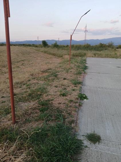 Teren de 15000 mp, în Central