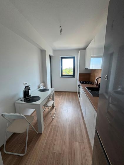 Apartament cu 2 camere decomandat în Drumul Taberei