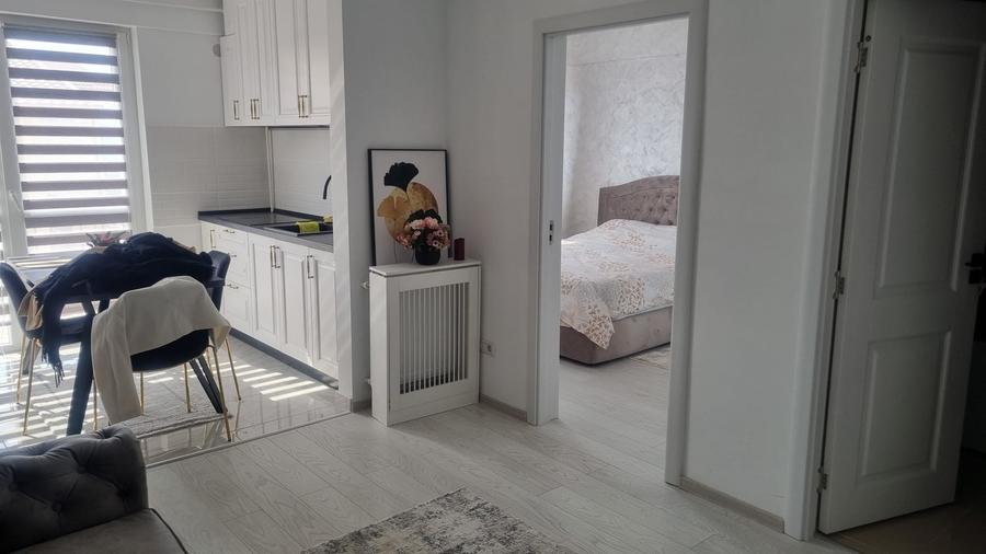 Apartament cu 2 camere nedecomandat, mobilat în Popas Păcurari