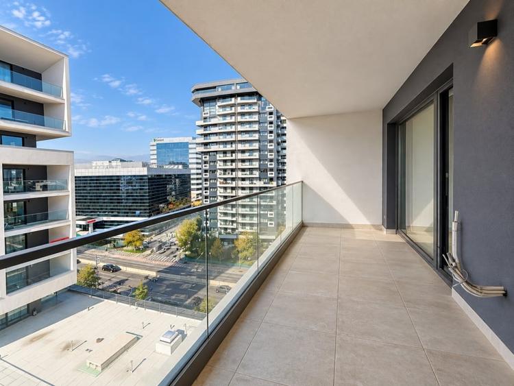Apartament cu 2 camere decomandat în Pipera