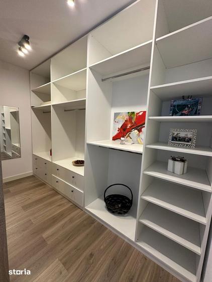 Apartament cu 4 camere în Sisești