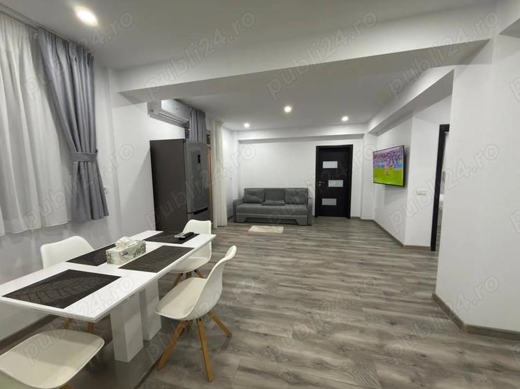 Apartament cu 2 camere decomandat în Trivale